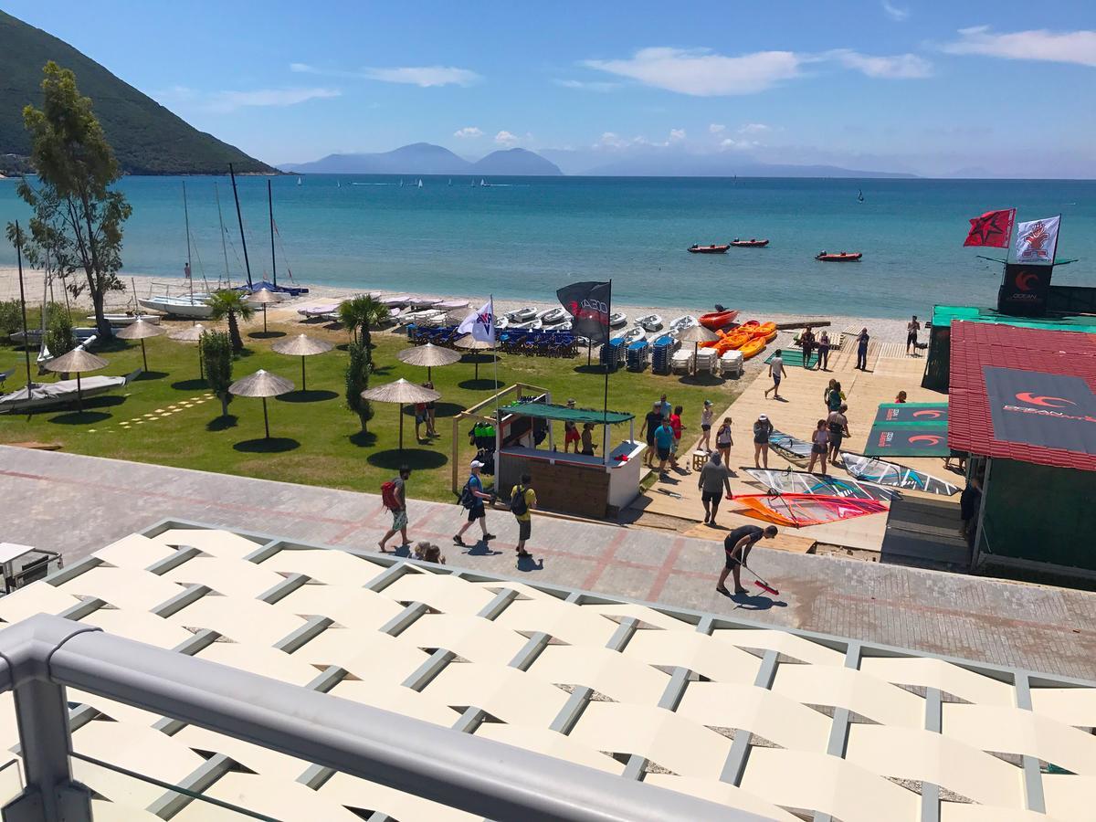 Surf Hotel 瓦西利基 外观 照片