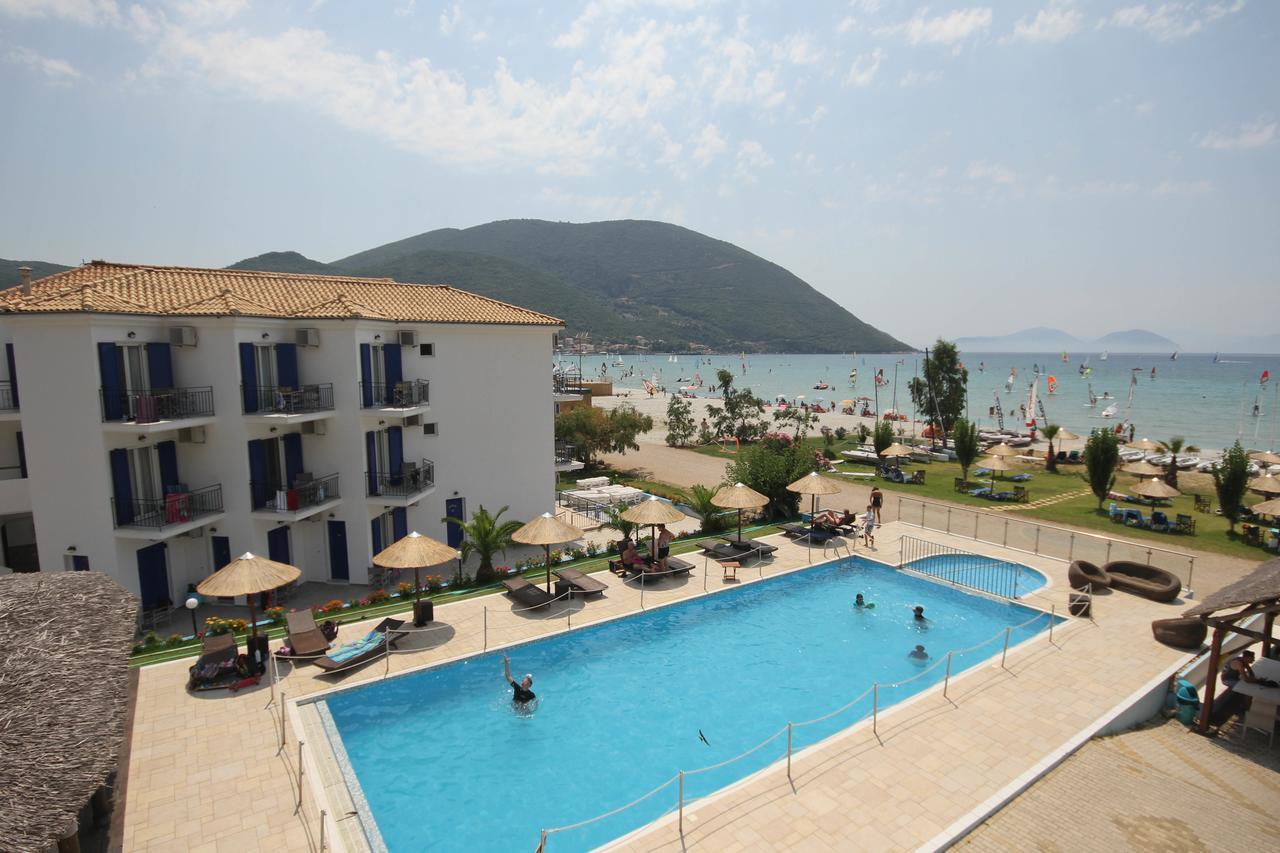 Surf Hotel 瓦西利基 外观 照片